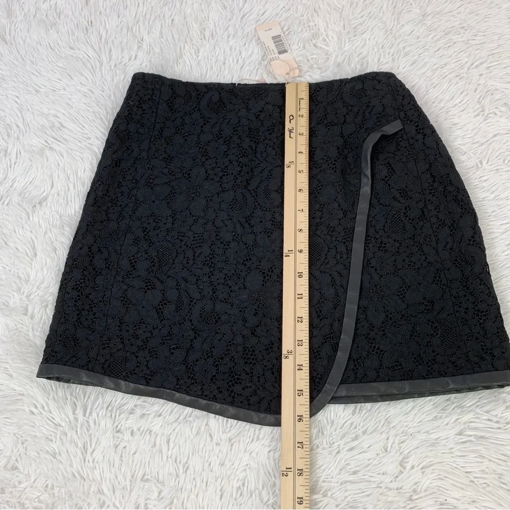 Rebecca Taylor black Lace faux Wrap mini Skirt with leather trim‎